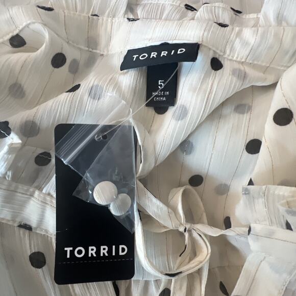 Torrid Polka Dot Tunic Top Size 5X Ivory Balloon Sleeve mock Office Bohemian NWT - Picture 12 of 13